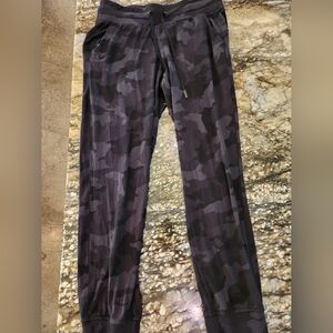lululemon athletica Black Camo Pants